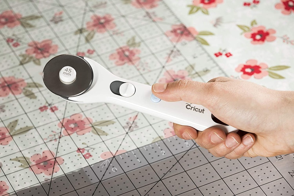 Cricut Rotary Cutter (45mm)